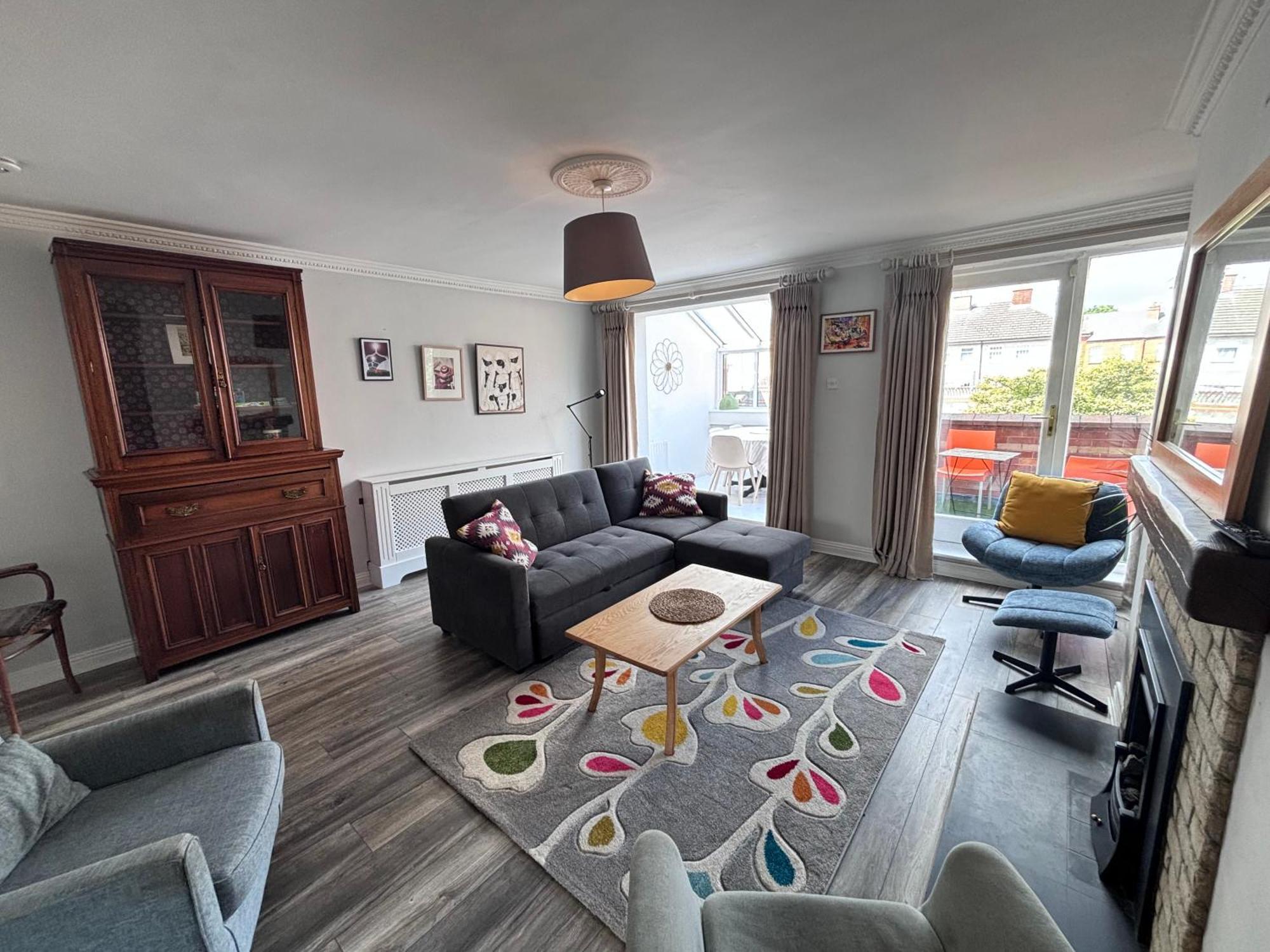 Central, Comfortable And Spacious 4 Bed Duplex Dublin Luaran gambar